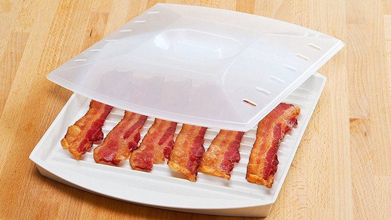 Illustration for article titled Today’s best deals: Microwave bacon, toilet light, and more